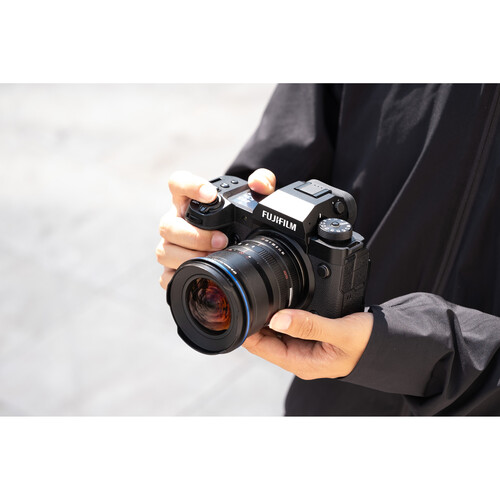 Venus Optics Laowa 8-16mm f/3.5-5 Zoom CF Lens (NIKON Z) | AsiaCameras.com Venus Optics Laowa 8-16mm f/3.5-5 Zoom CF Lens (NIKON Z) - Image 14
